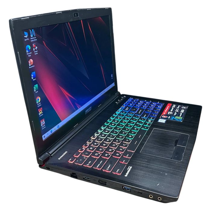 Ноутбук MSI MS-16J9 i7-7700HQ 16Gb 240Gb SSD 1Tb HDD GTX1050Ti-4Gb Б/В