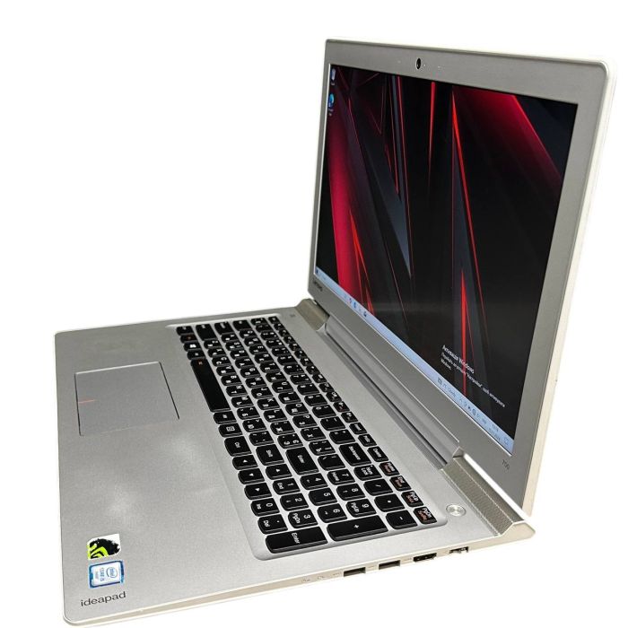 Ноутбук Lenovo IdeaPad 700-15ISK i5-6300HQ 8Gb 120Gb SSD 1Tb HDD Nvidia GTX950M - 2Gb Б/В