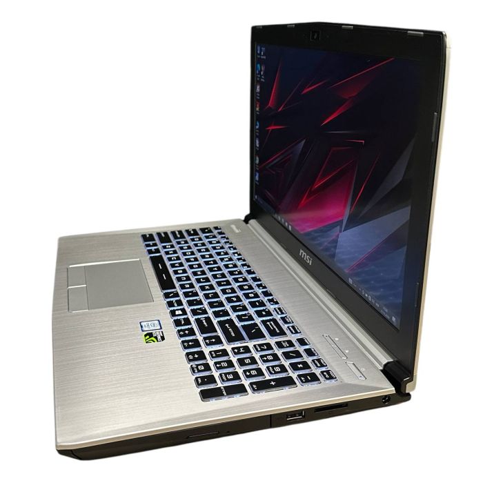 Ноутбук MSI MS-16J5 i7-6700HQ 8Gb 240Gb SSD Nvidia GTX960M-2Gb Б/В