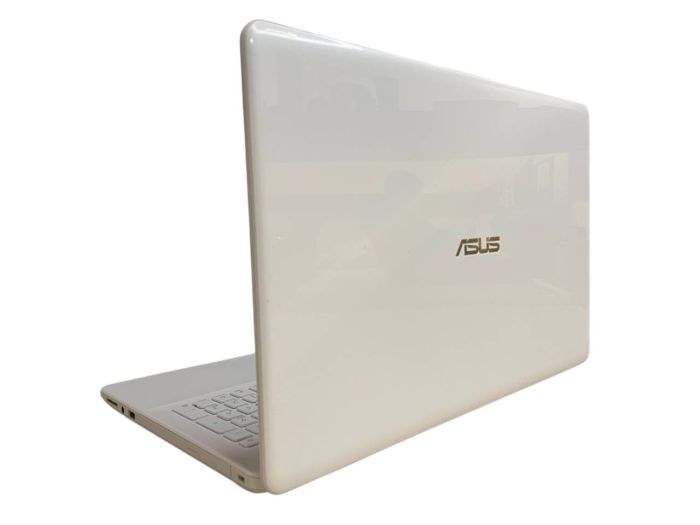 Ноутбук Asus X542UF i3-8130U 8Gb 256Gb SSD Nvidia MX130 Б/В