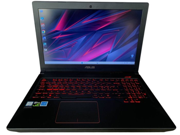ноутбук Asus i5-7300HQ 16 Gb 128 SSD 1Tb HDD GTX1050 Б/В
