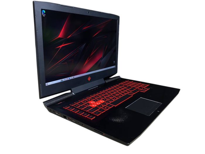 ноутбук HP Omen 17.3 i7-7700HQ 16Gb 240SSD 750HDD GTX1070 Б/В