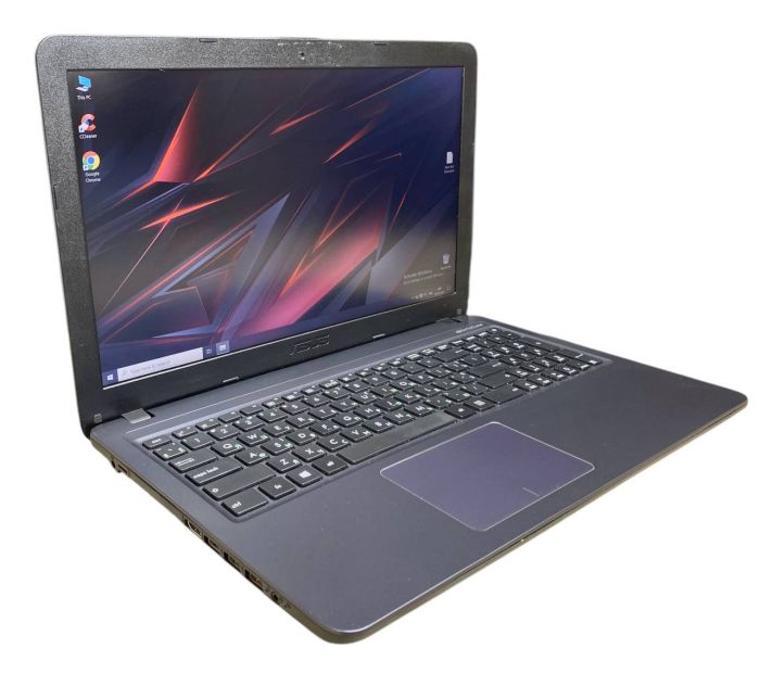 Asus VivoBook 15 X540UBR PENTIUM 4417U  8 GB SSD 256 GB GEFORCE MX110 Б/В