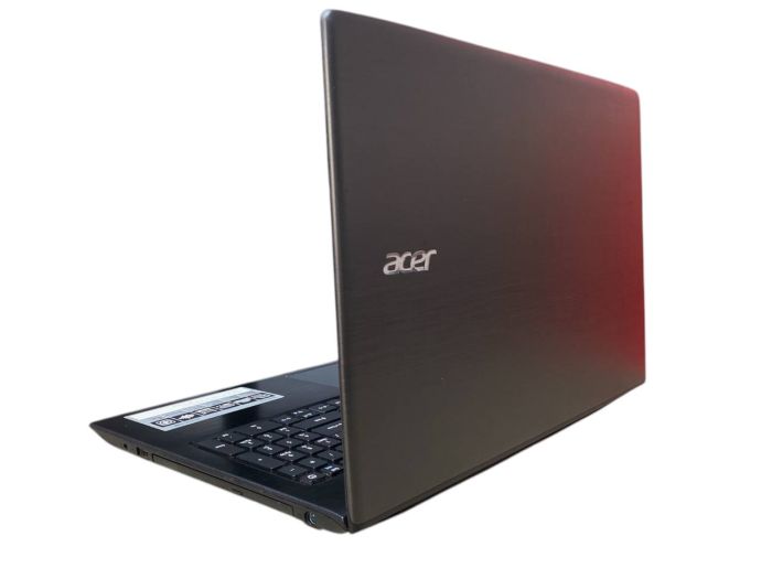 Ноутбук Acer Aspire E 15 i5-7200U 8Gb 240SSD 500HDD GTX950M Б/В