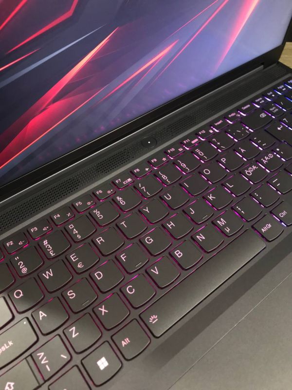 Ноутбук Lenovo Legion Slim 5 2K 165Hz i5-13500H/16GB/512SSD/RTX4060-8GB Б/В