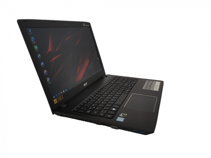 Ігровий ноутбук Acer E5-575 i5-7200U 8Gb 240SSD GTX 950 Б/В