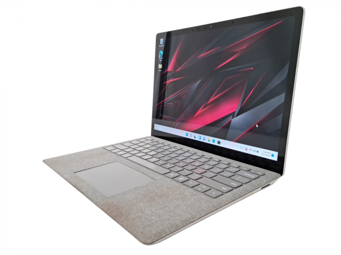 Сенсорний ультрабук Microsoft Surface Laptop 2 i5-8350U 8Gb 128Gb SSD Intel UHD Graphics 620 Б/В