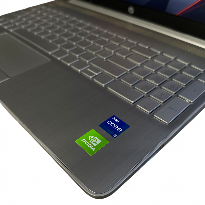 Ноутбук HP 15-dw3029ua i5-1135G7 8Gb 240Gb SSD Nvidia MX350 Б/В