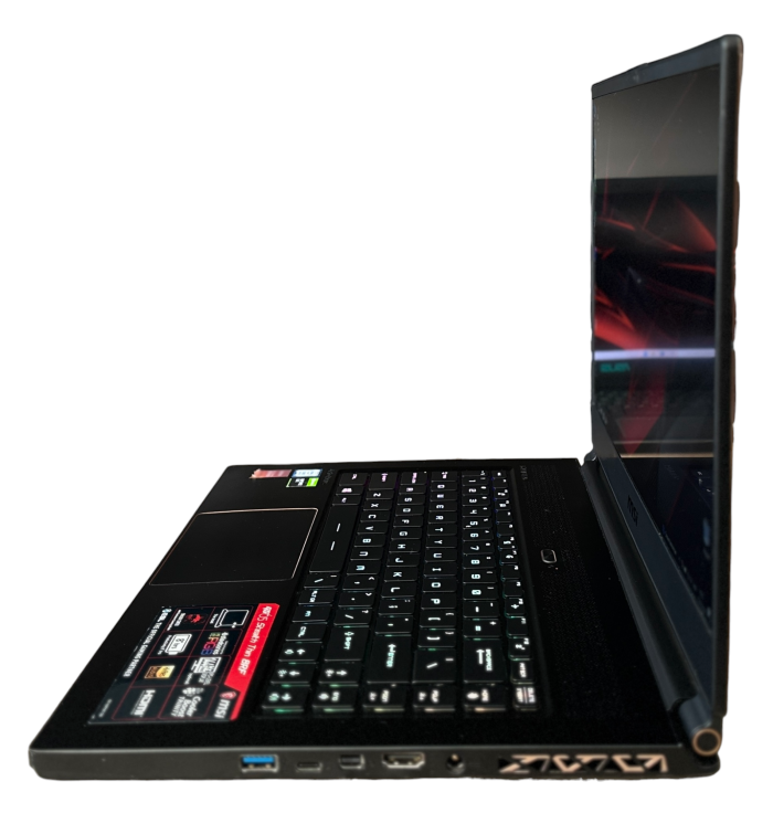 Ноутбук MSI MS-16Q2 i7-8750H 16Gb 512Gb SSD GTX1070 Б\В