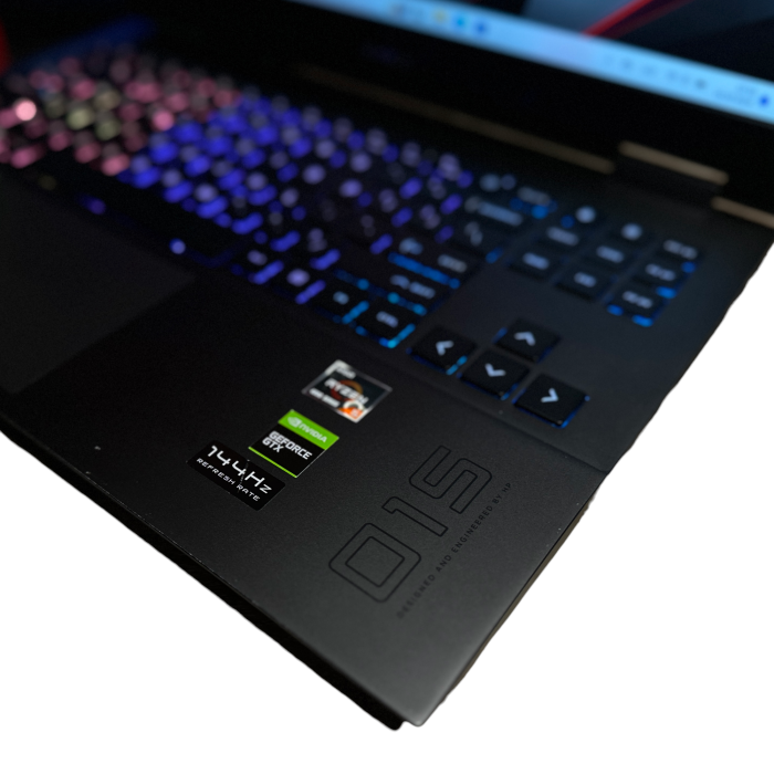 Ноутбук HP Omen 15-en0013dx Ryzen 7 4800H 16Gb 240Gb SSD GTX1660Ti Б\В